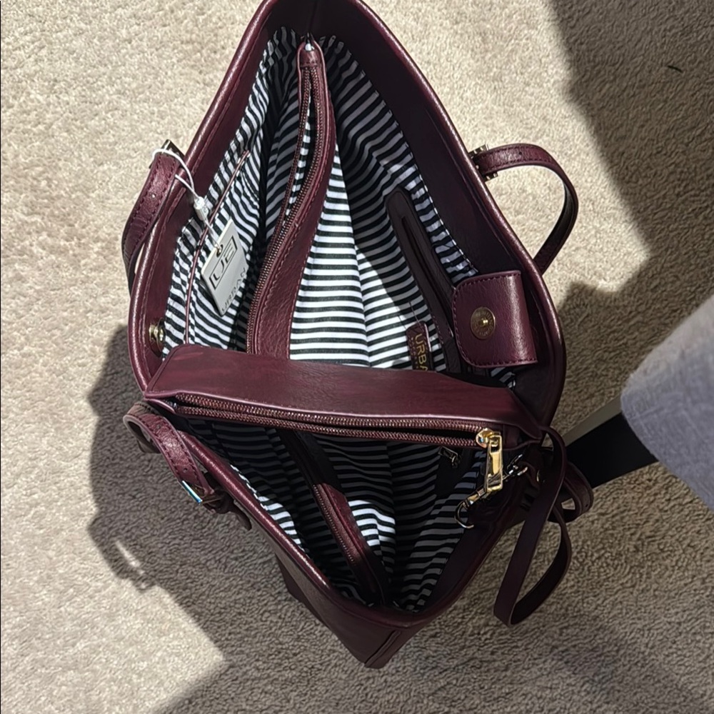 Elegant Burgundy Leather Tote Bag